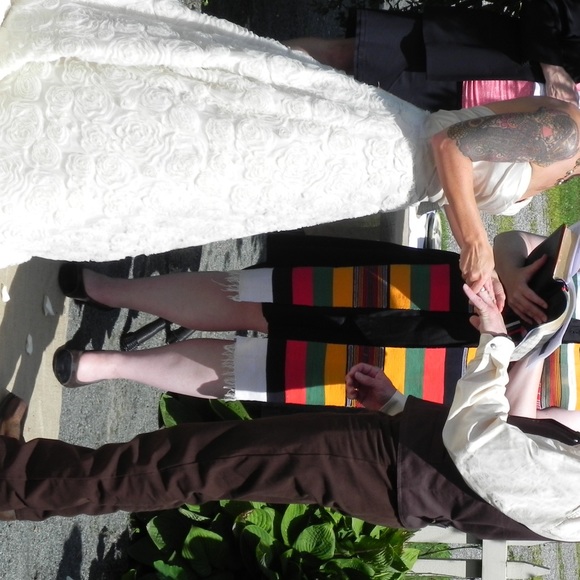 Stunning wedding gowns from Tara Keely Spring 2011 bridal sweetheart, taffeta - Picture 11 of 16